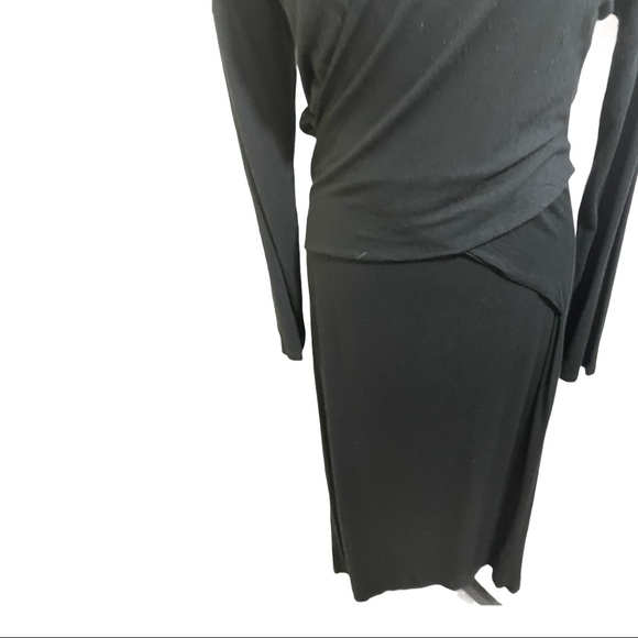 Vince Camuto V neck net style faux wrap dress Black size medium. Midi. - Picture 4 of 11